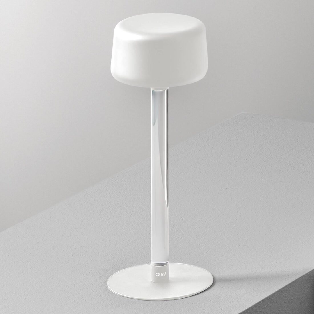 OleV Designová stolní lampa OLEV Tee s dobíjecí baterií