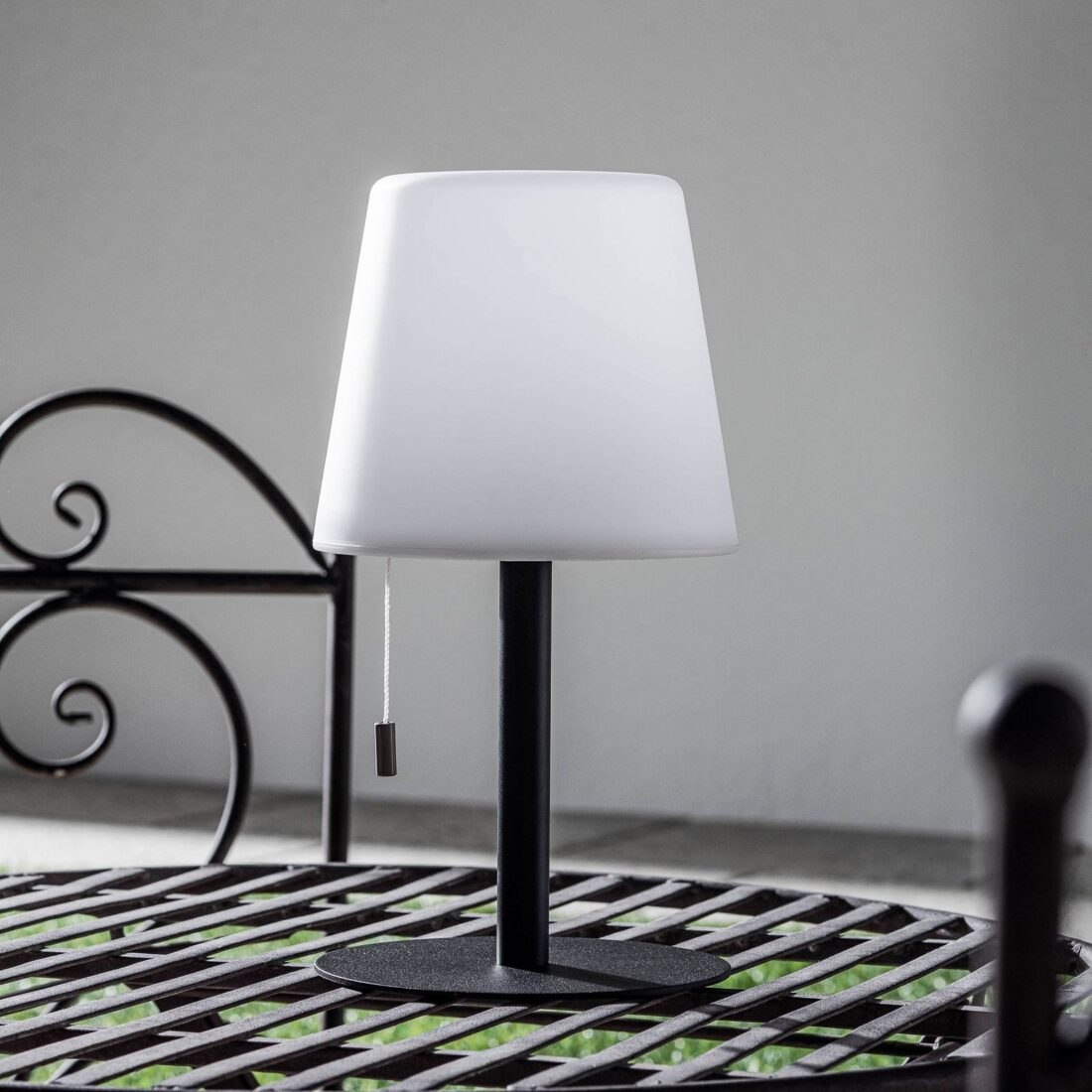 Lindby Nabíjecí stolní lampa LED Ragnaris