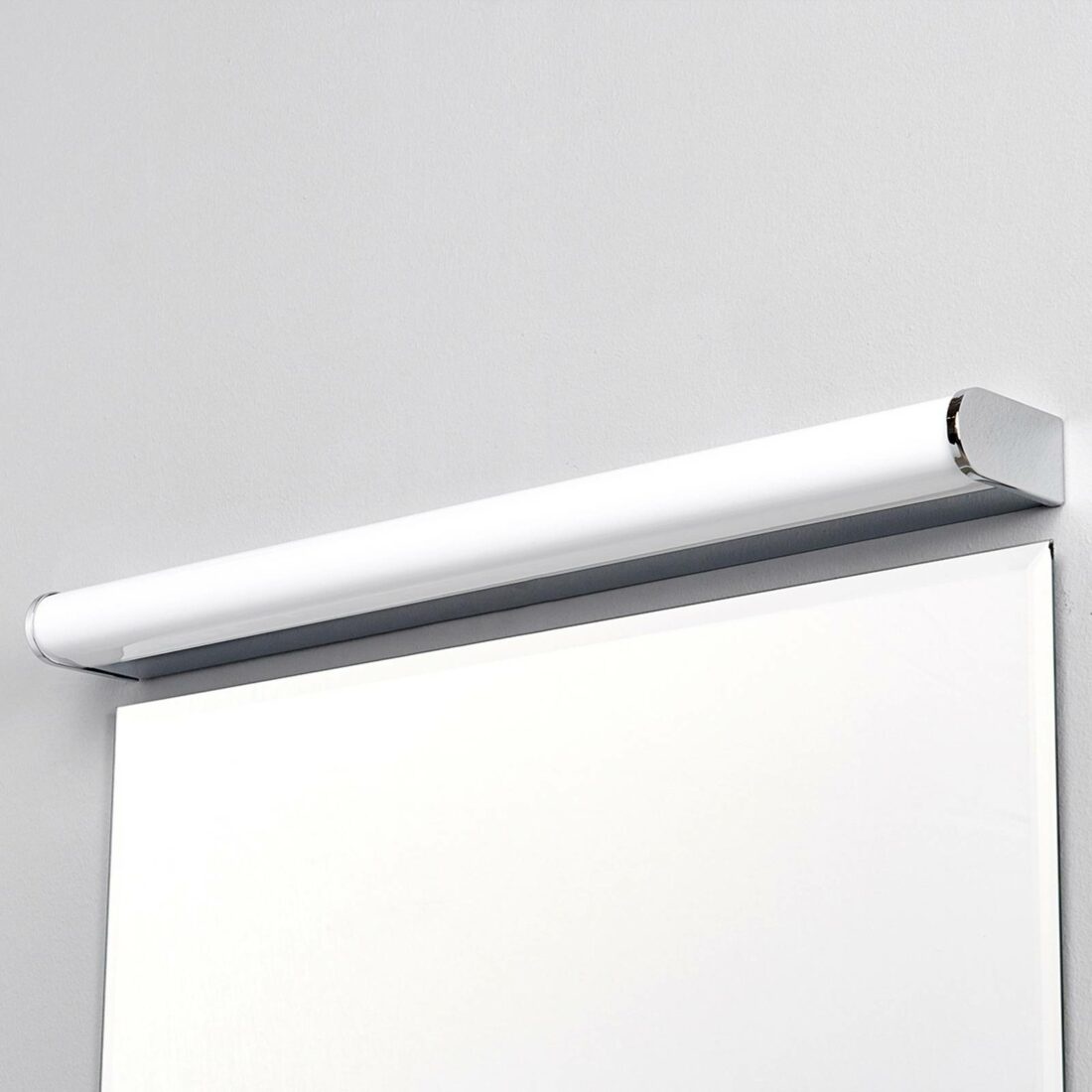 Lindby LED koupelnové světlo Philippa půlkruh 58cm