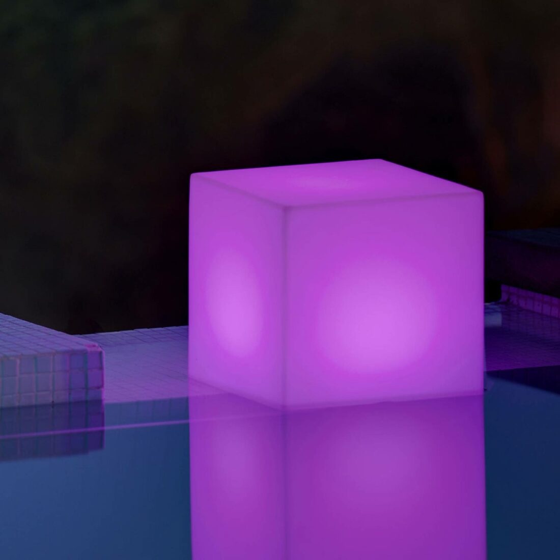 Newgarden solární světlo Cuby cube