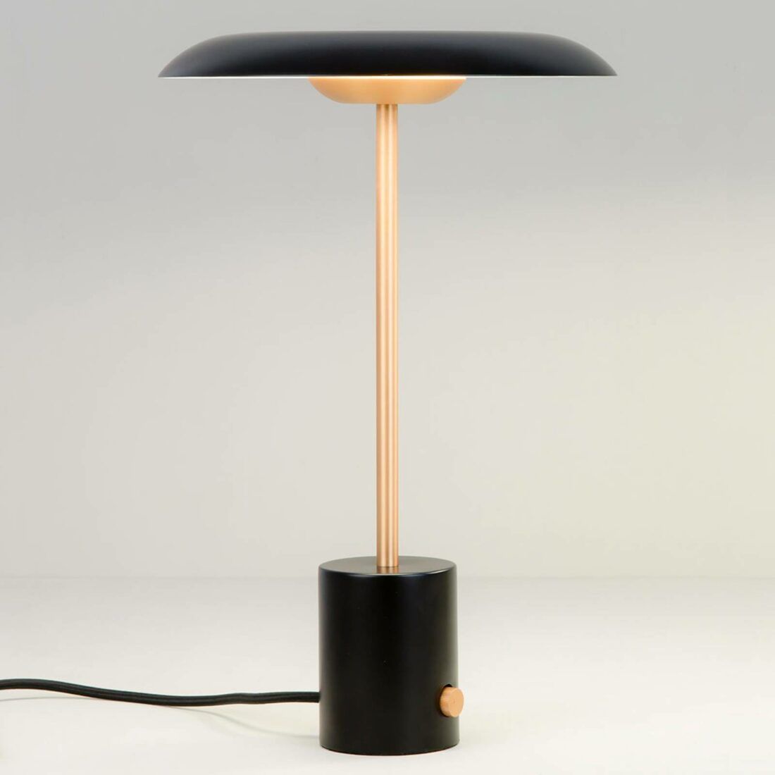 FARO BARCELONA LED stolní lampa Hoshi se stmívačem