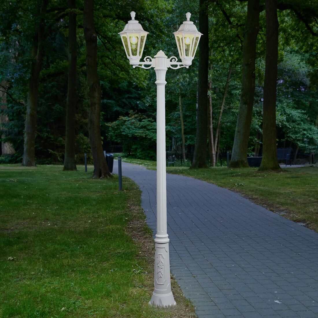 Fumagalli Bílé stožárové LED svítidlo Artu Rut
