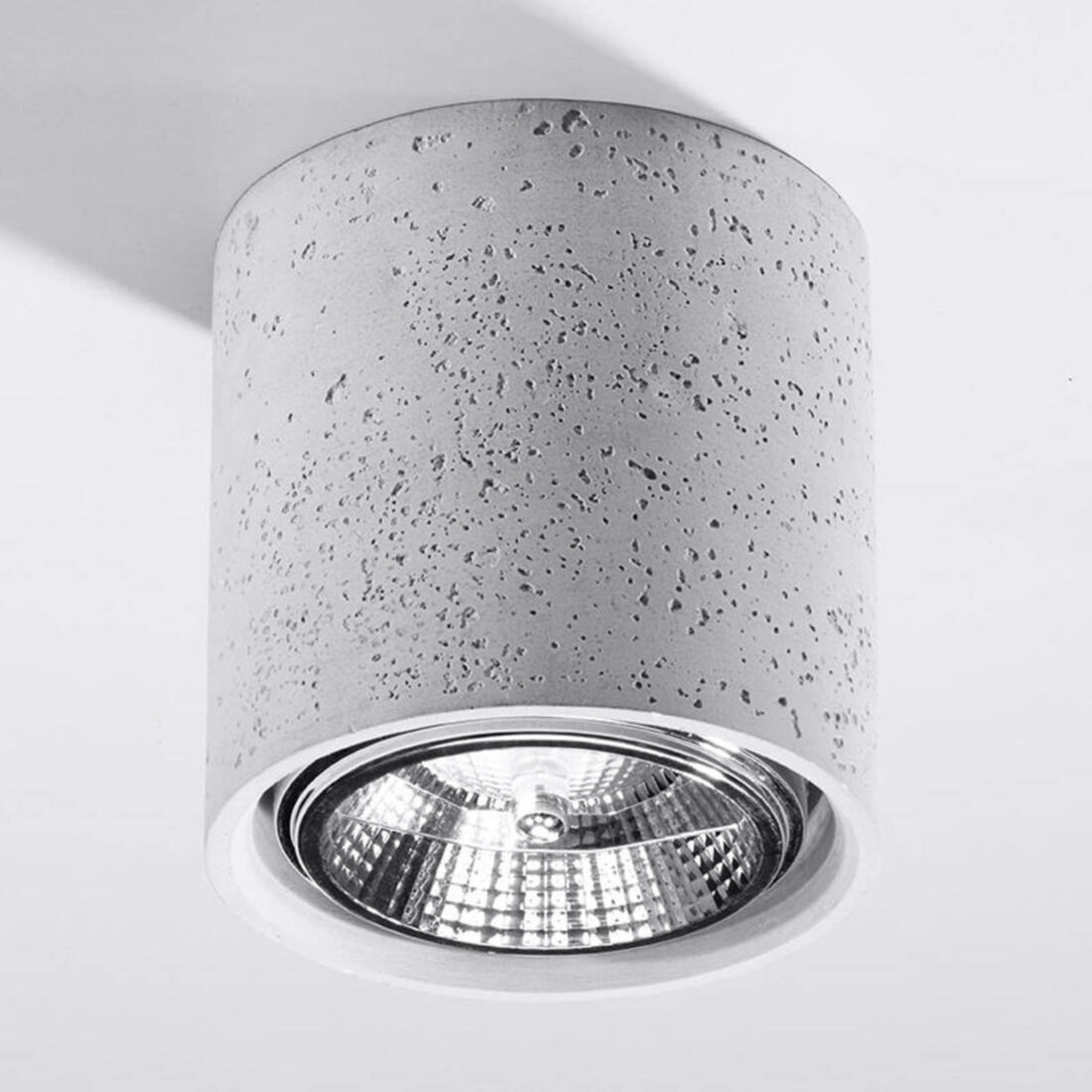 SOLLUX LIGHTING Stropní svítidlo Ara jako betonový válec Ø 14 cm