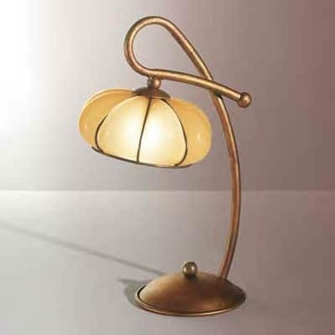 Siru Klasická stolní lampa LOTO