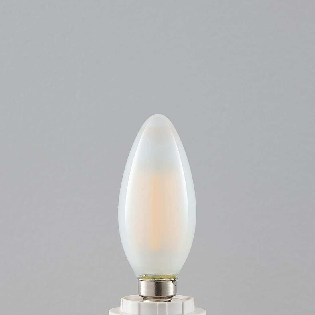 Arcchio LED žárovka E14 4W 2 700K svíčka stmívatelná matná