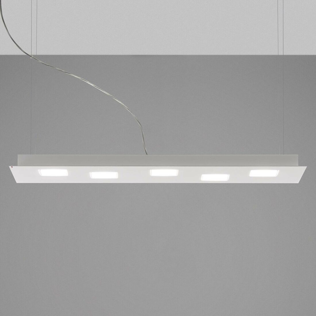 Fabbian Quarter - bílé závěsné světlo LED 5zdr