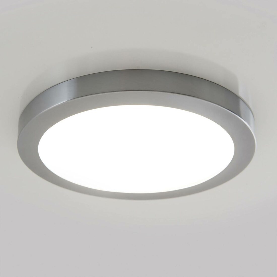 Näve LED stropní světlo Bonus magnetický kruh Ø 22
