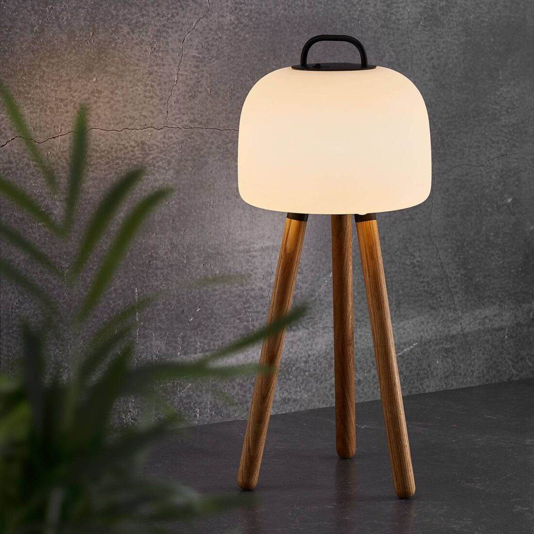 Nordlux LED stolní lampa Kettle Tripod dřevo
